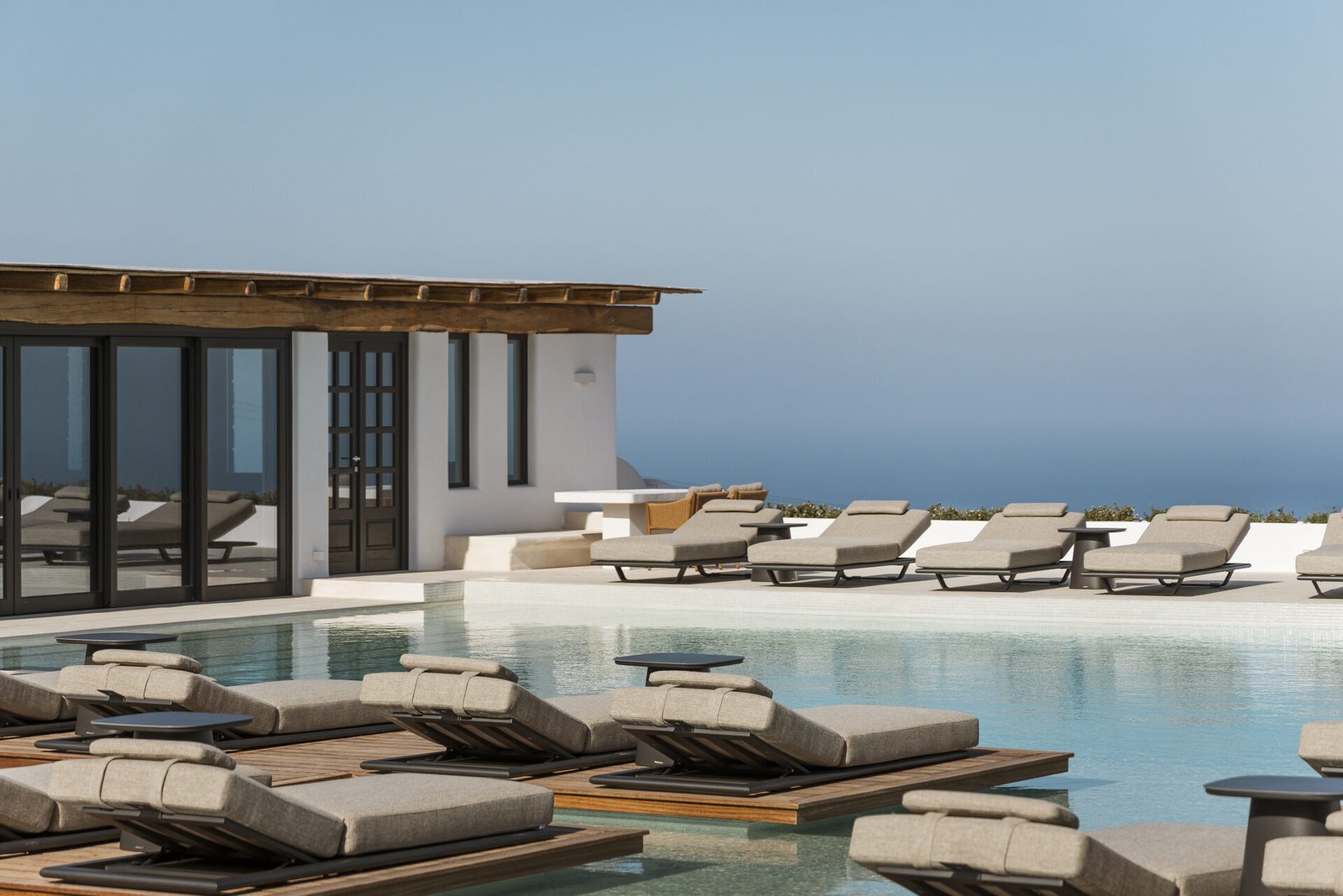Προπληρώστε & Εξοικονομήστε στο NĒRO Boutique Hotel